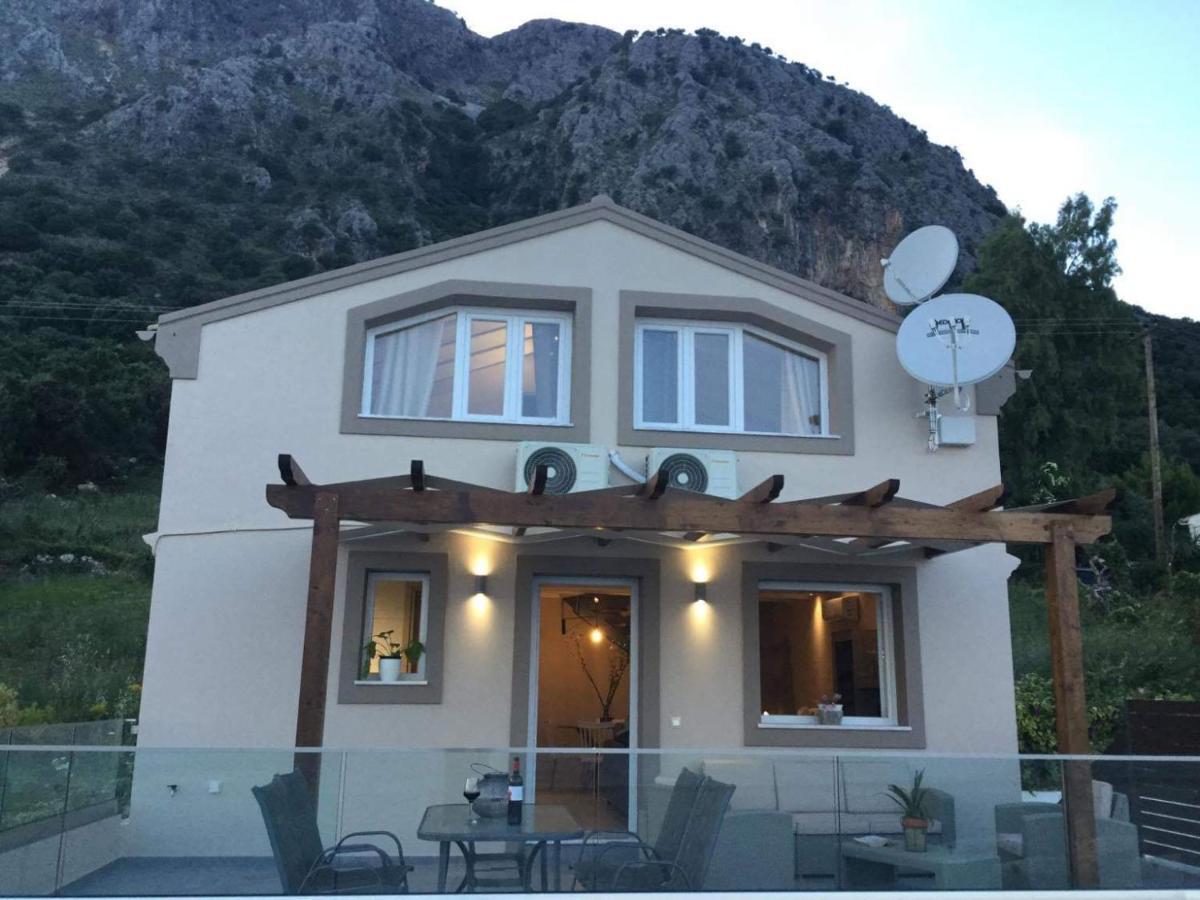 Vladimiros Apartments Barbati Exterior foto